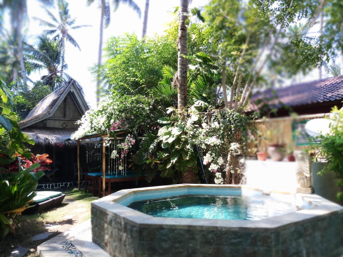 Kai'S Beach House Villa غيلي آير المظهر الخارجي الصورة