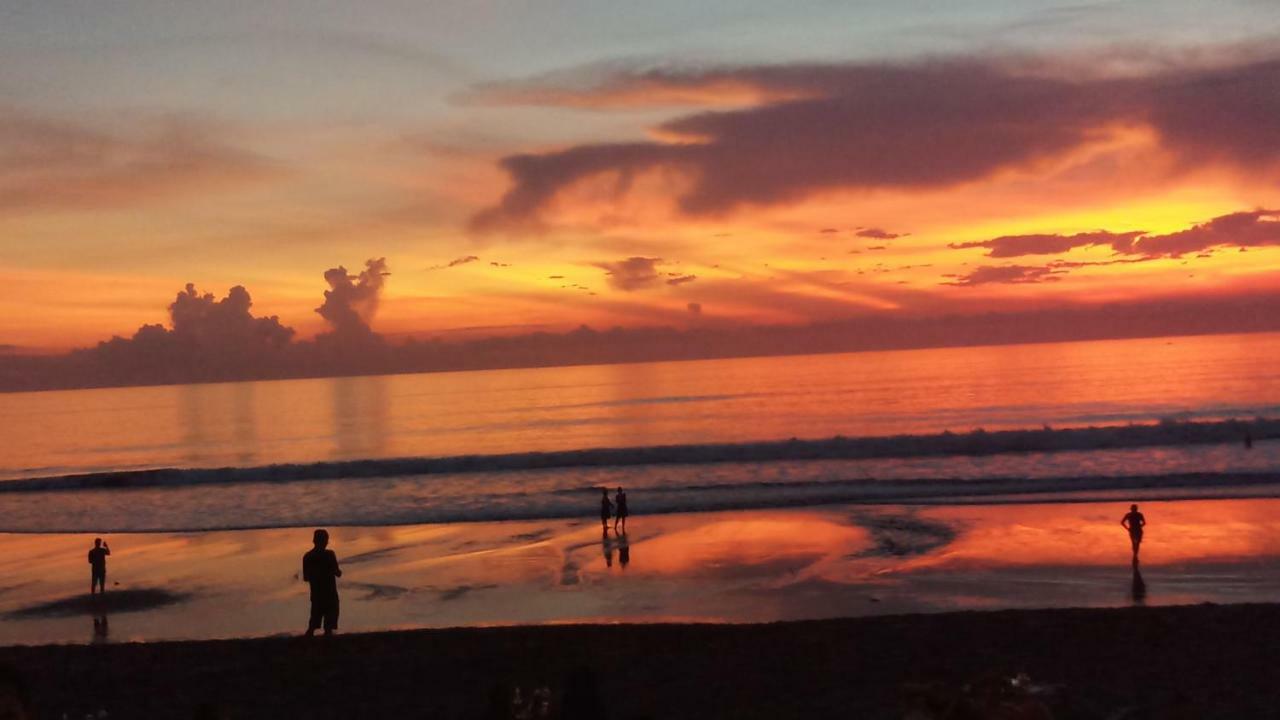 Kai'S Beach House Villa غيلي آير المظهر الخارجي الصورة