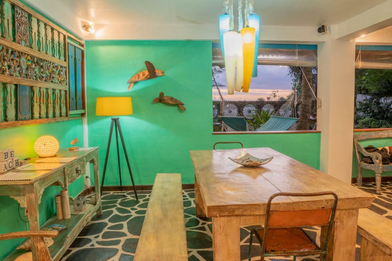 Kai'S Beach House Villa غيلي آير المظهر الخارجي الصورة
