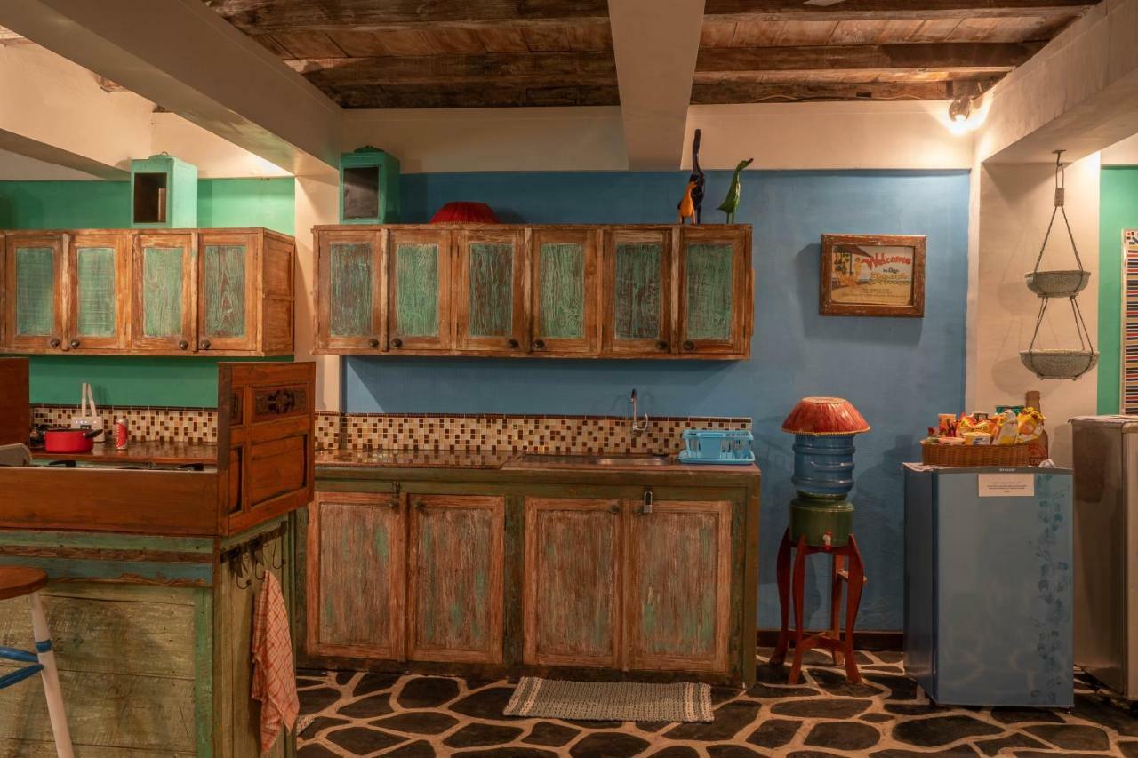 Kai'S Beach House Villa غيلي آير المظهر الخارجي الصورة