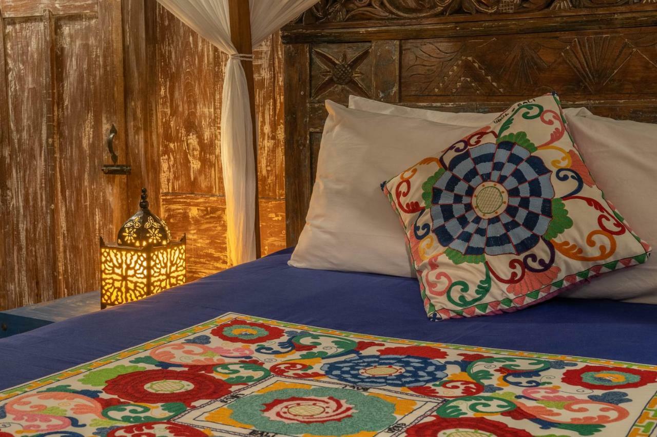 Kai'S Beach House Villa غيلي آير المظهر الخارجي الصورة